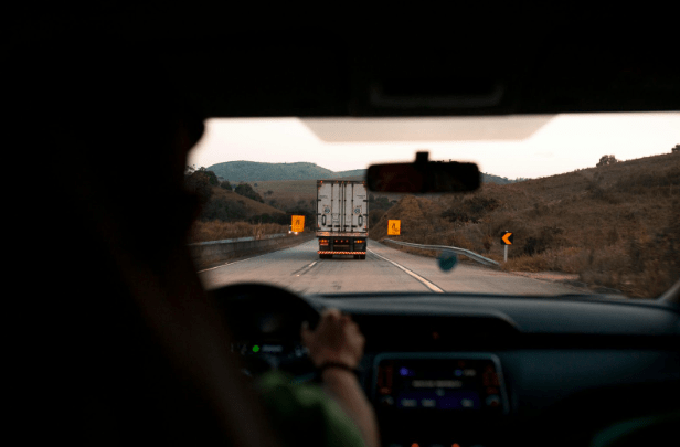 Car Accident Lawyer in Los Angeles: Navigating the Claims Process for Truck Accidents